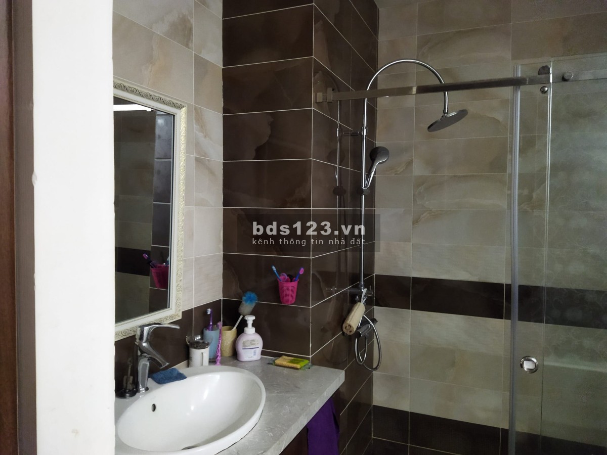 Bán nhà mt khu dân cư Him Lam Quận 7, khu vực dành cho người giàu, bán gấp giá 25 tỷ, thương lượng
