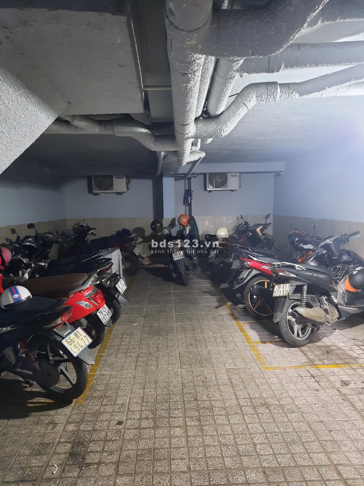 Chdv cao cấp mặt đường 20 phòng, thu nhập hàng tháng trên 100 triệu, giá 24 tỷ, thương lượng
