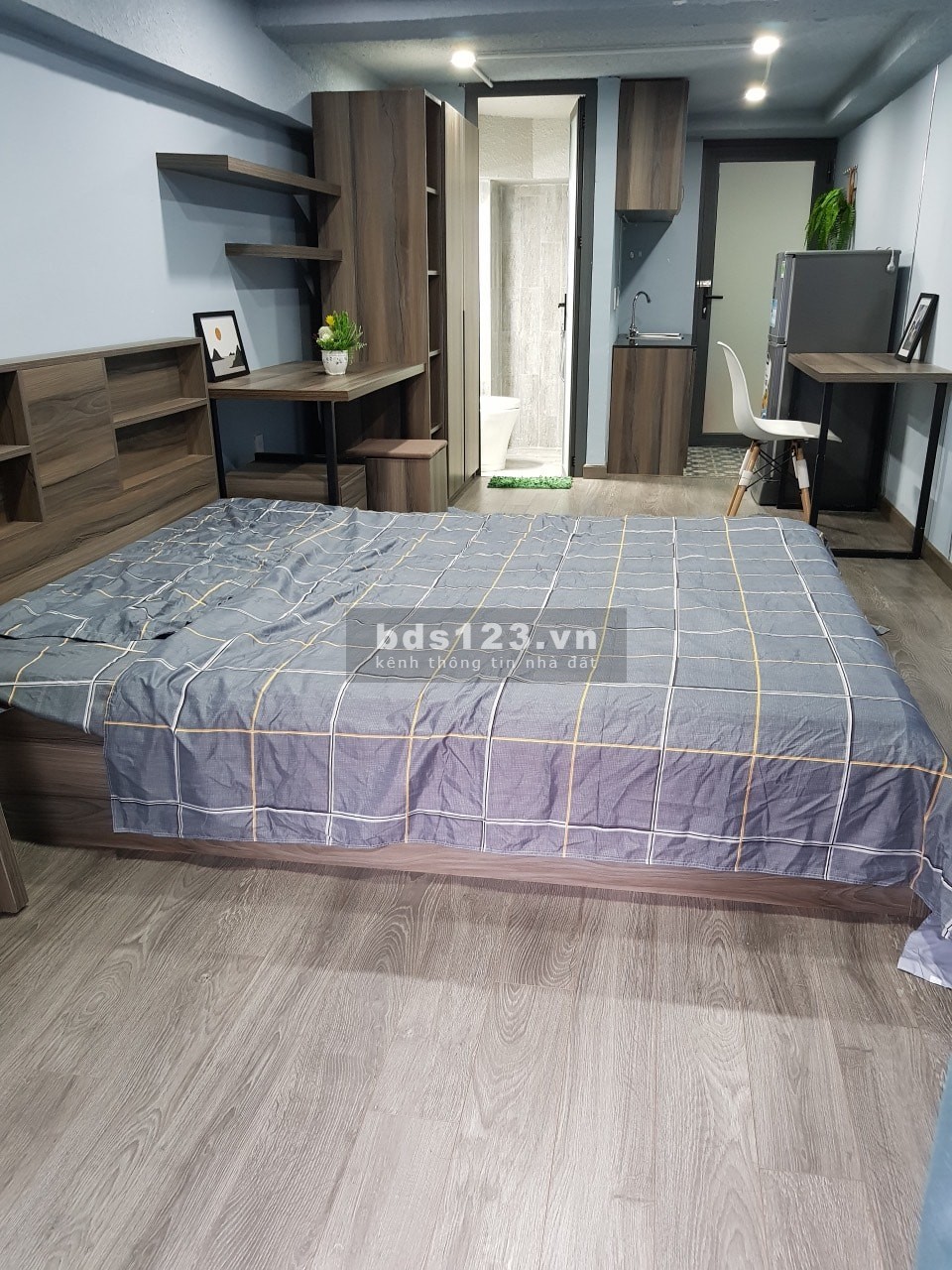 Chdv cao cấp mặt đường 20 phòng, thu nhập hàng tháng trên 100 triệu, giá 24 tỷ, thương lượng