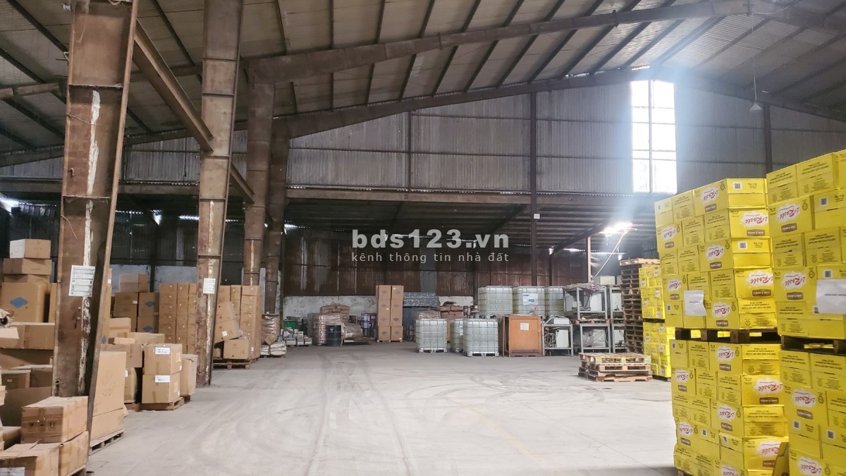 Cho thuê 1000m² DT kho mặt tiền Quốc lộ 1A, phường Bình Chiểu, thành phố Thủ Đức
