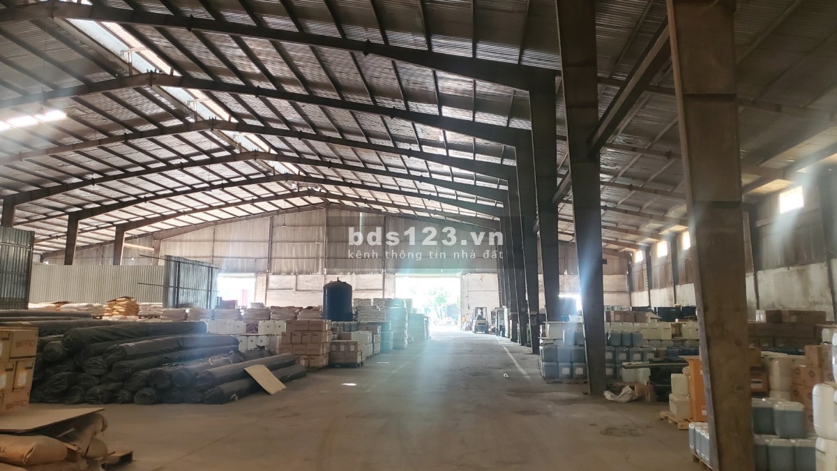 Cho thuê 1000m² DT kho mặt tiền Quốc lộ 1A, phường Bình Chiểu, thành phố Thủ Đức