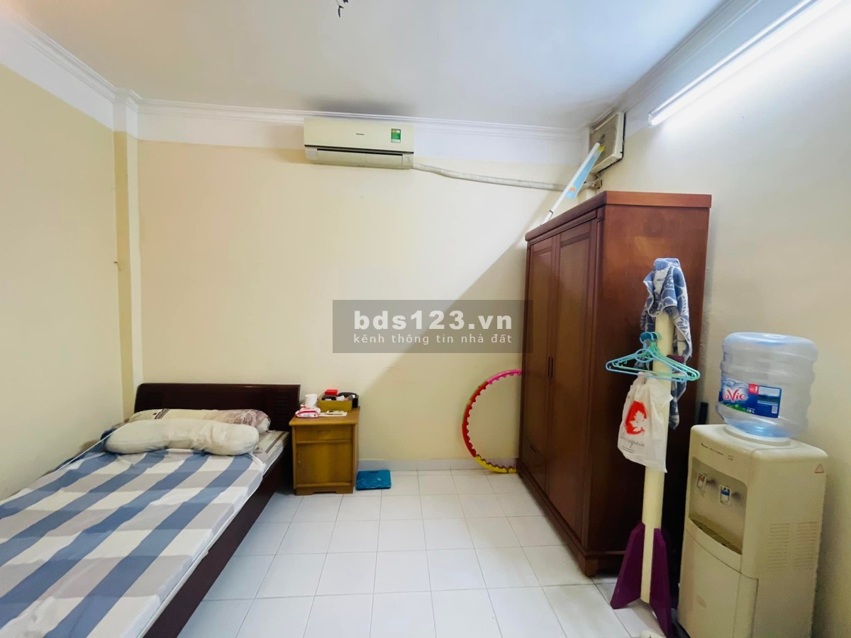 Bán nhà Trung Liệt gần mặt phố kinh doanh sầm uất DT 41m² x 4 tầng giá 8 tỷ LH 0922818727