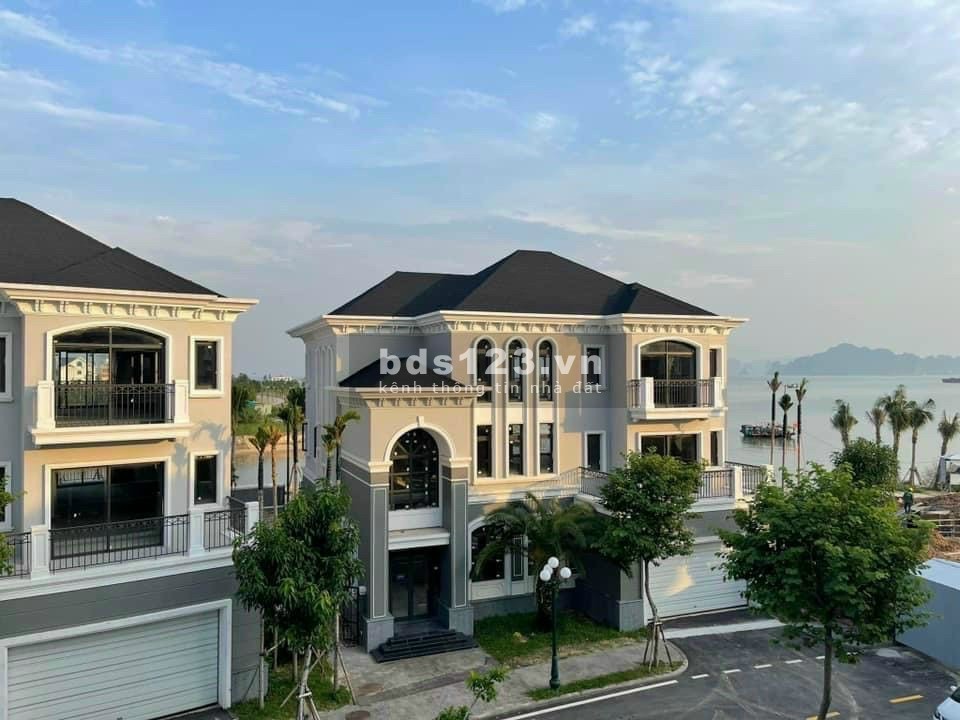 Vị trí độc chỉ có 1 bãi tắm riêng, sổ lâu dài compound khép kín, giá tốt, Hạ Long biệt thự Trạm Cát