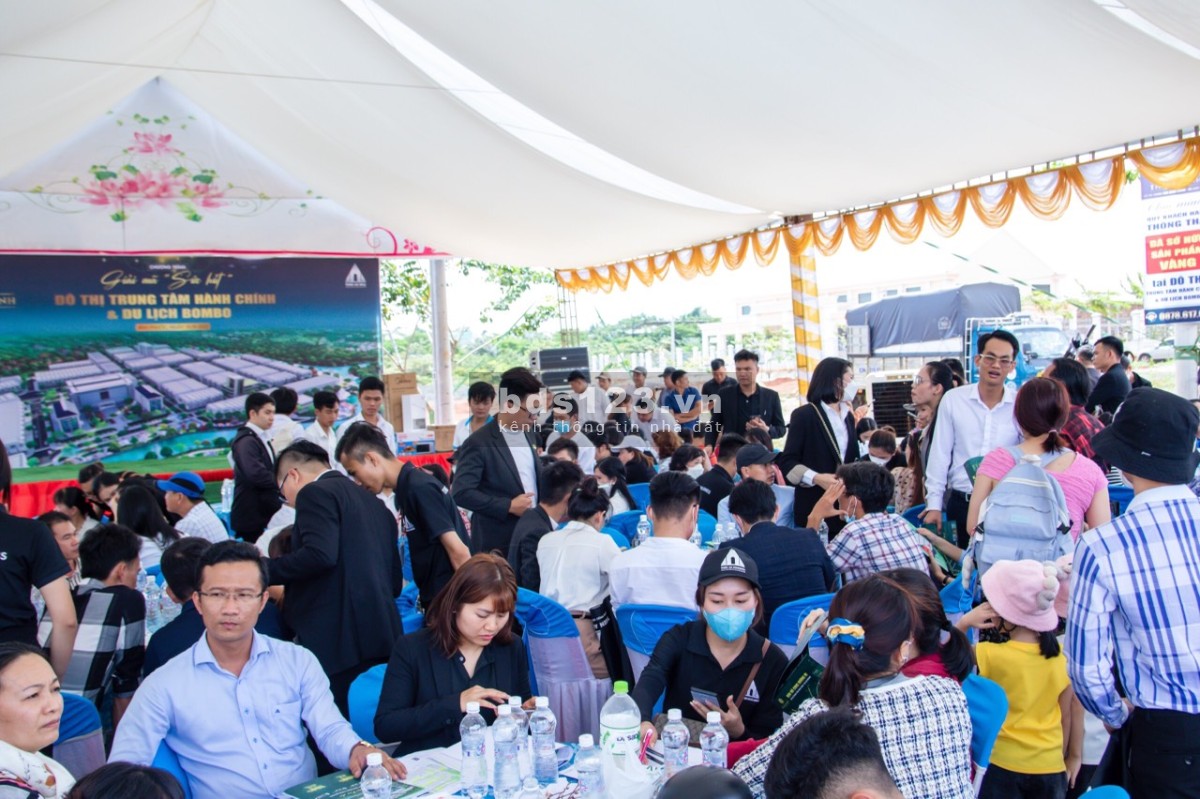 Cần bán Lô Góc Vị trí đẹp Giá cực kỳ tốt lợi nhuận cao