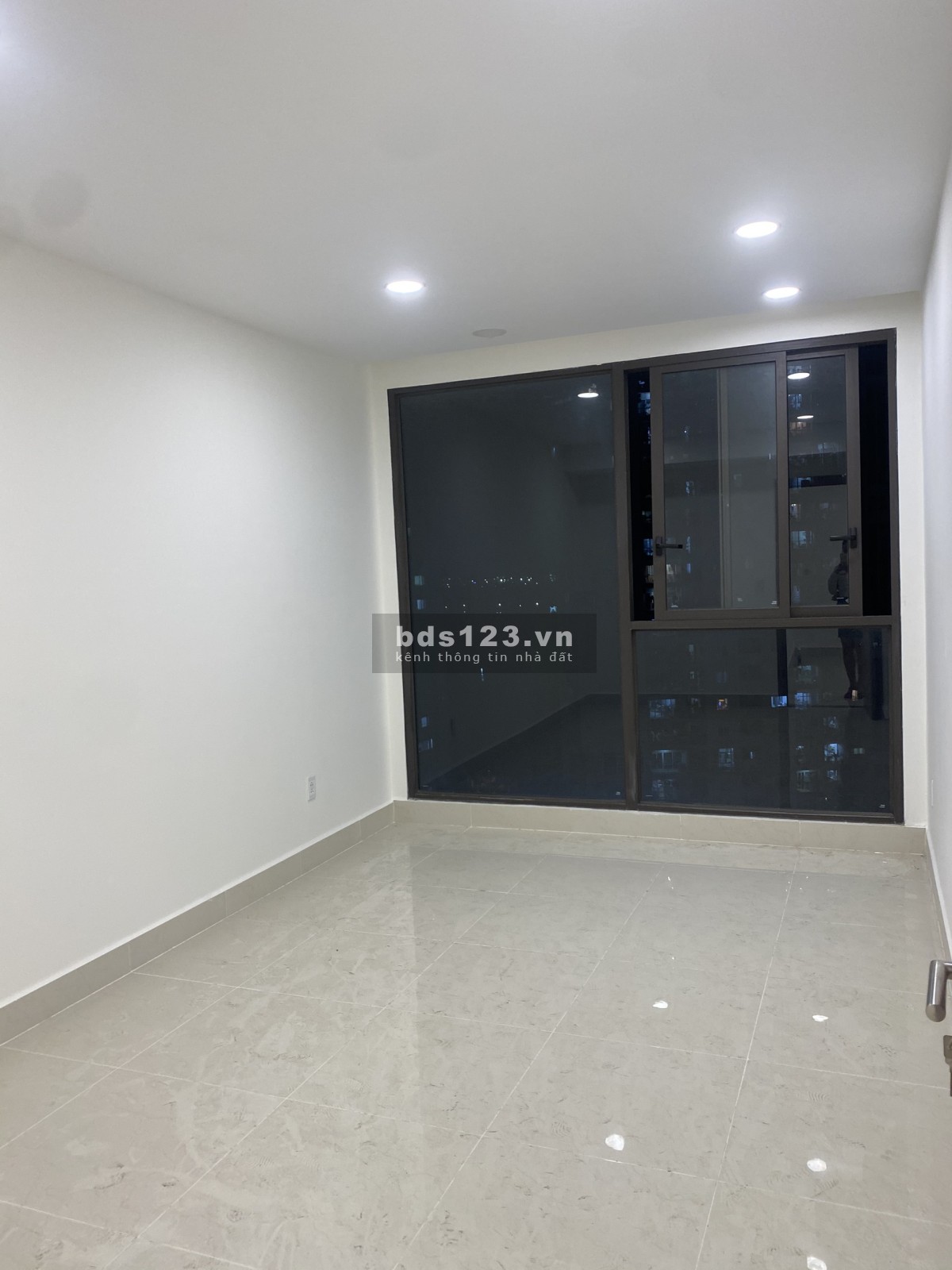 Cần bán căn hộ 2 phòng ngủ 2 wc Gateway Vũng Tàu , nhà trống 74 m2, giá chỉ 2.4 tỷ. lh 0906925656