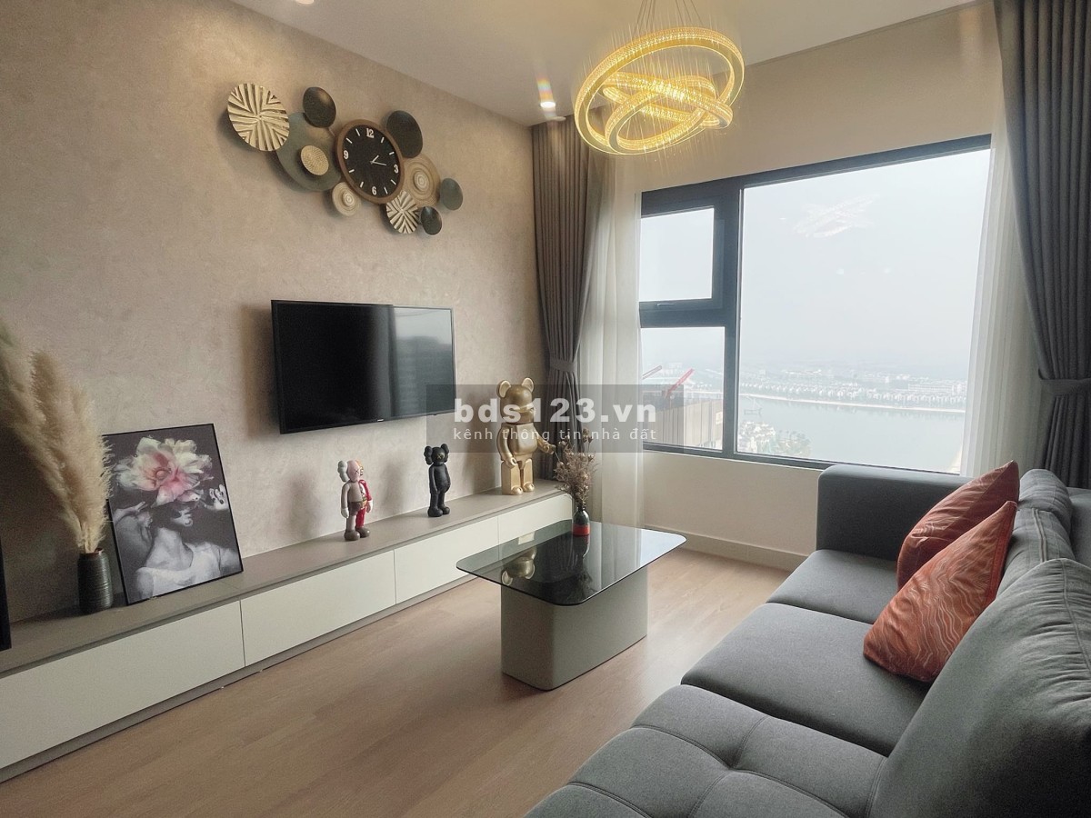 Duy nhất 1 căn 2N2WC full nội thất giá chỉ 1.8 tỷ tại Vinhomes OCP