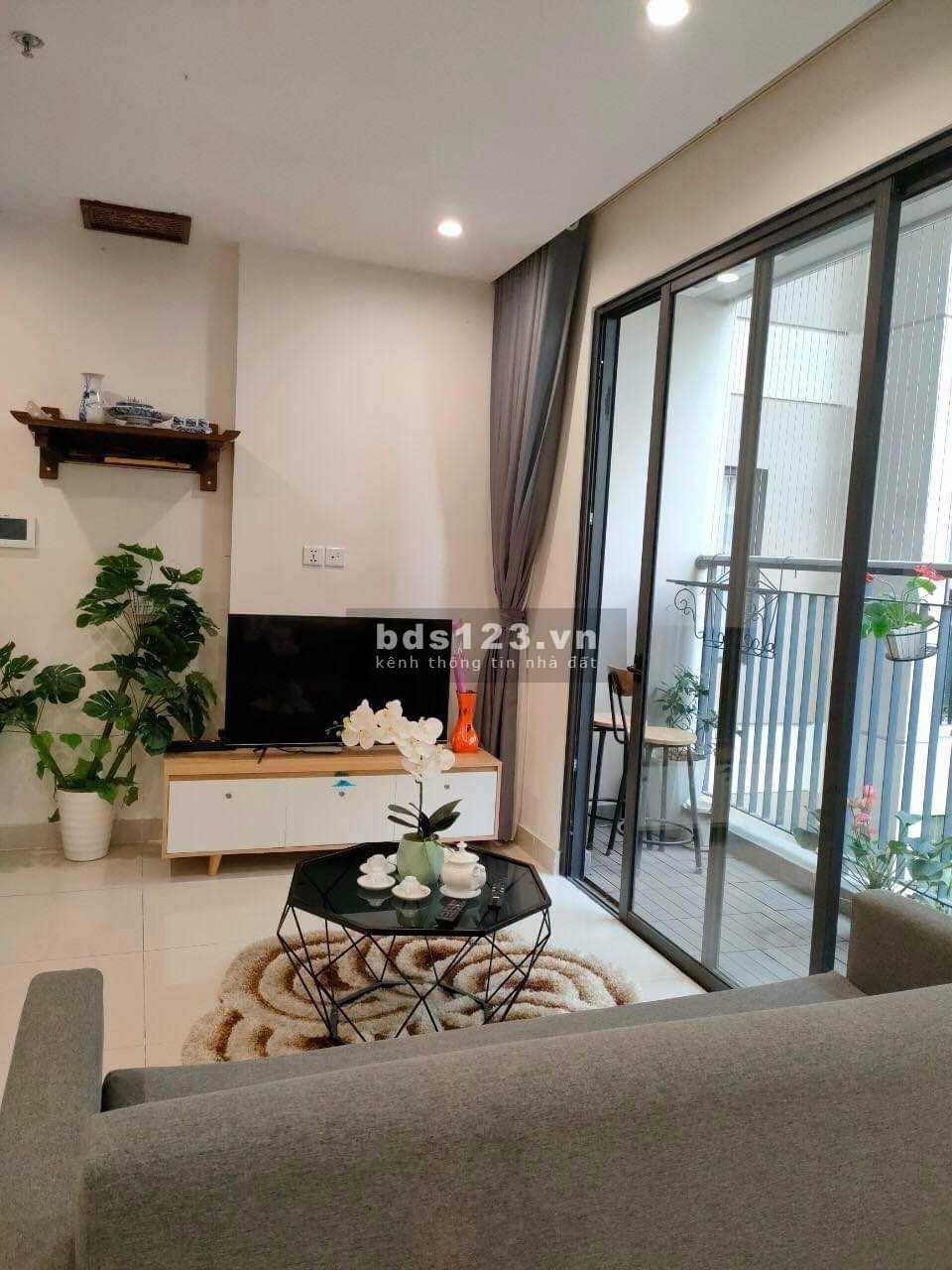 Cho thuê căn 2pn2wc góc full nội thất cao cấp vinhomes ocean park gia lâm