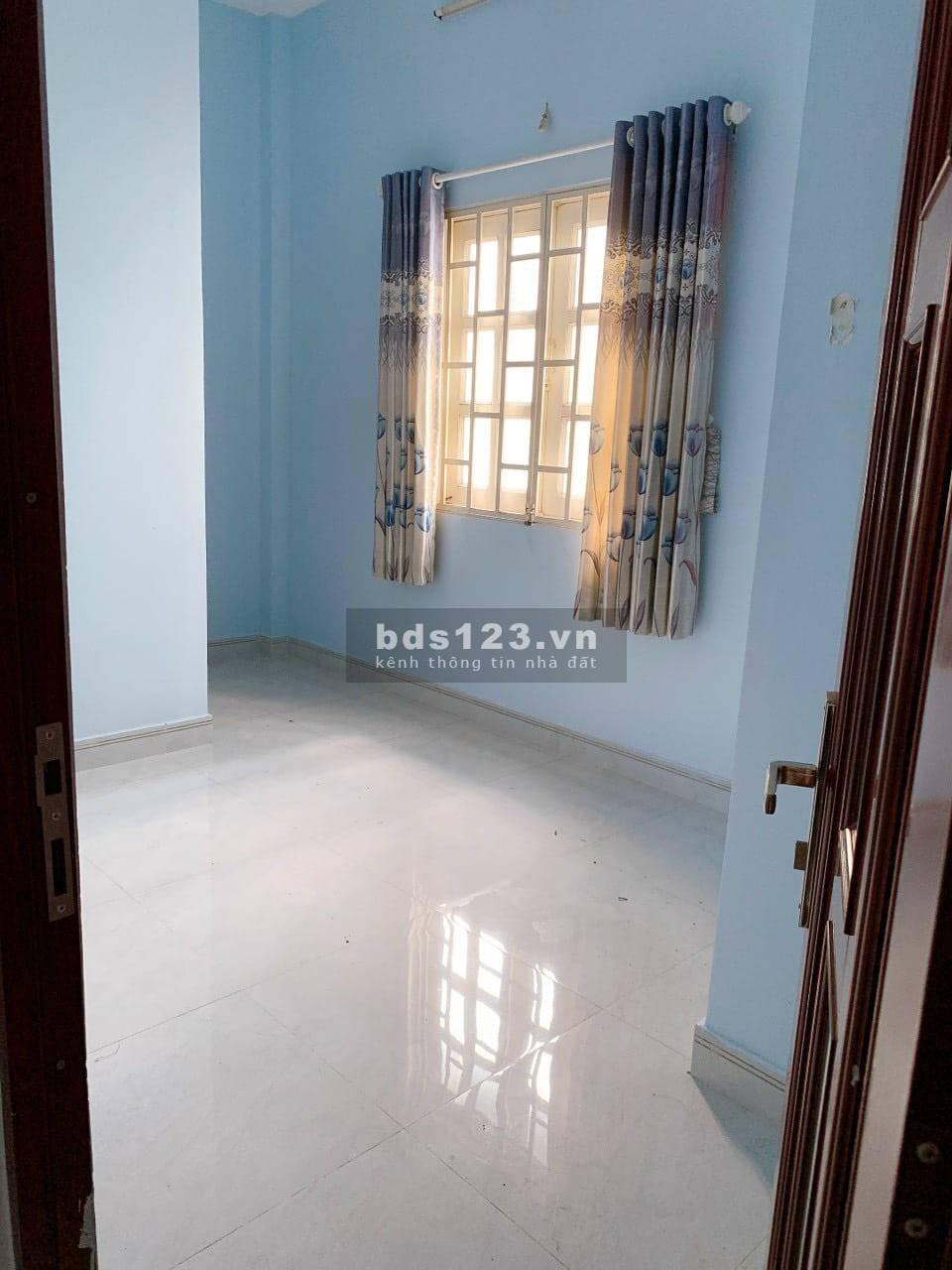 Nhà đẹp Chế Lan Viên, dtsd 48m2 (4x12), 2 tầng, giá chỉ 3.3 tỷ, ở ngay