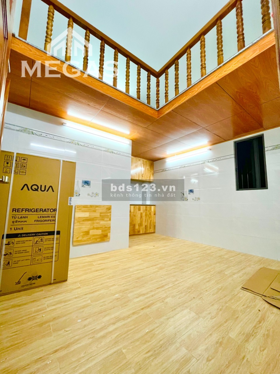 Khai trương phòng 100% mới nội thất cơ ban cửa sổ thoáng ngay Ngã Tư Bốn XÃ, Lũy Bán Bích, Hòa Bình