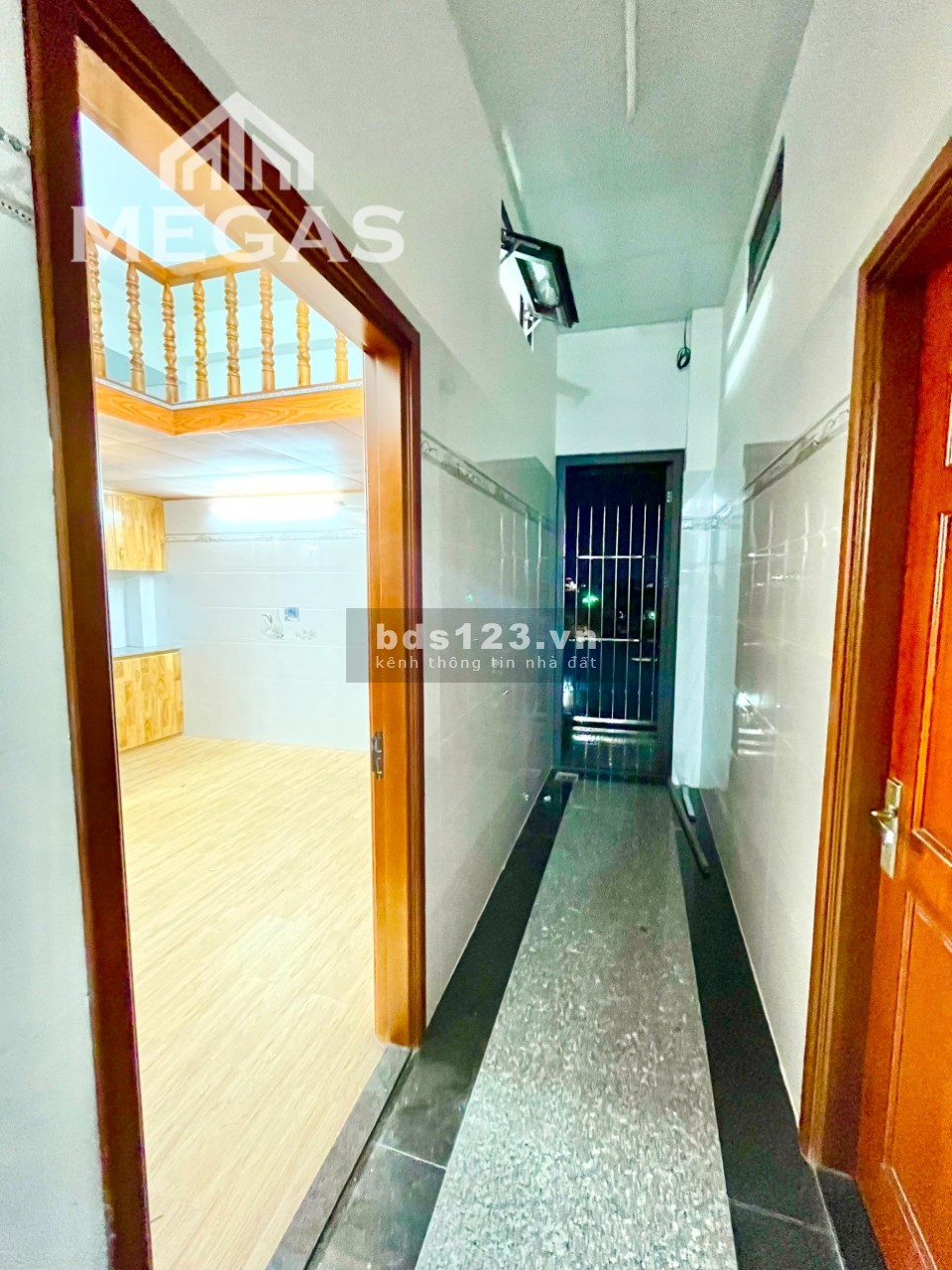 Khai trương phòng 100% mới nội thất cơ ban cửa sổ thoáng ngay Ngã Tư Bốn XÃ, Lũy Bán Bích, Hòa Bình
