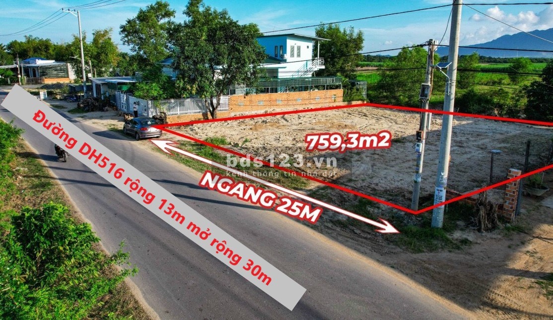 Duy nhất lô hoa hậu siêu đẹp dt 759.3m2, mặt đường lớn Becamex Chơn Thành, lh O9O1755755