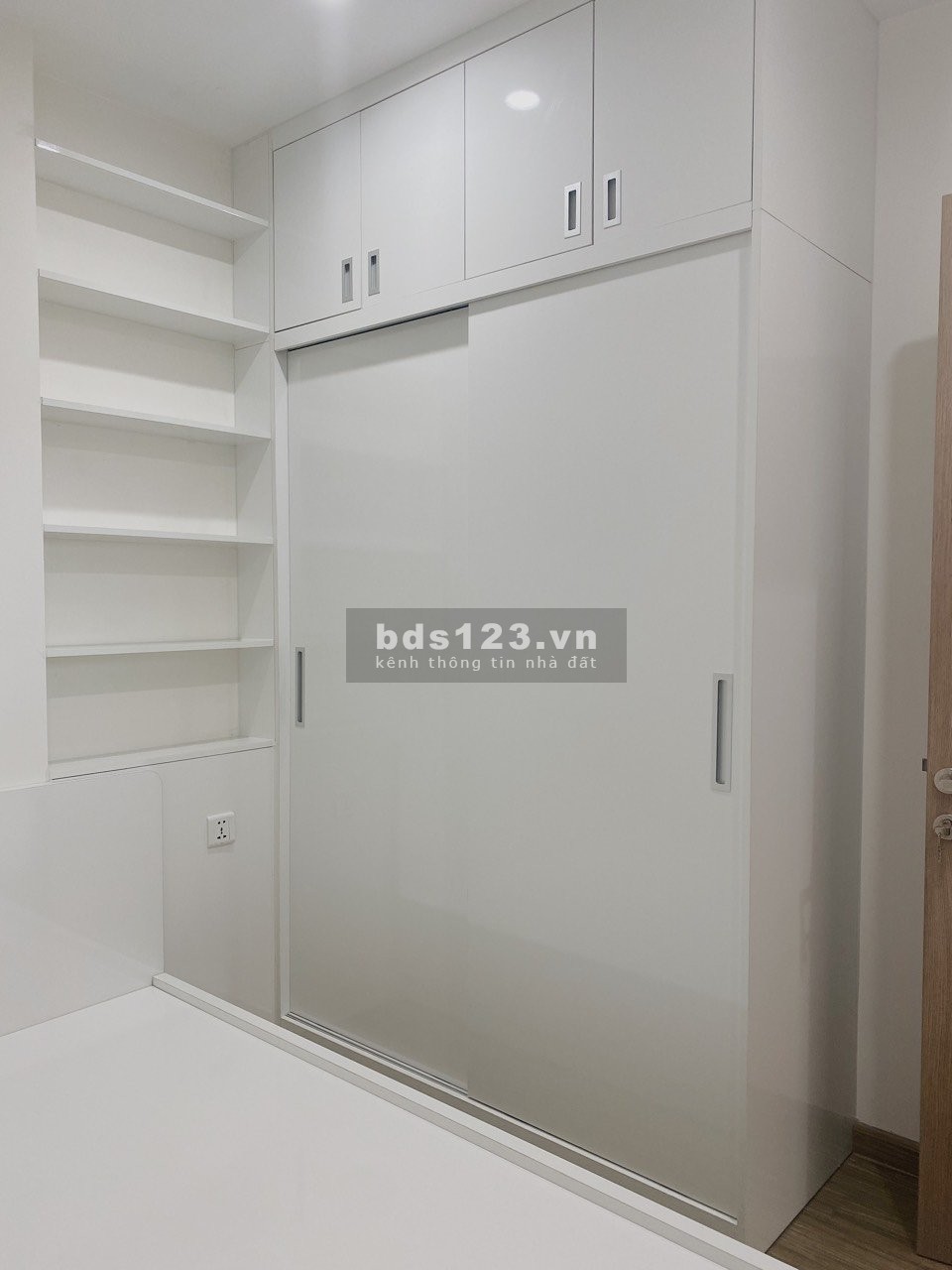 Chỉ với 2.3 tỷ sở hữu ngay căn 2PN, full nội thất cao cấp, lh 0974565623