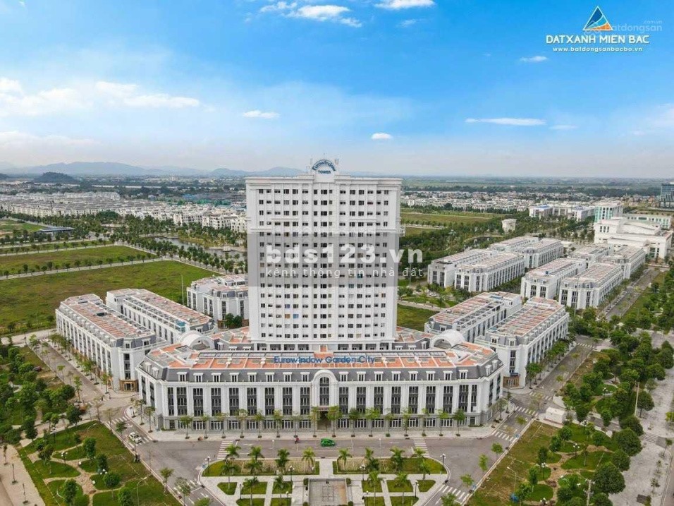 Bán nhanh căn hộ 52m2 2pn 1wc hướng nhìn ra vinhome city