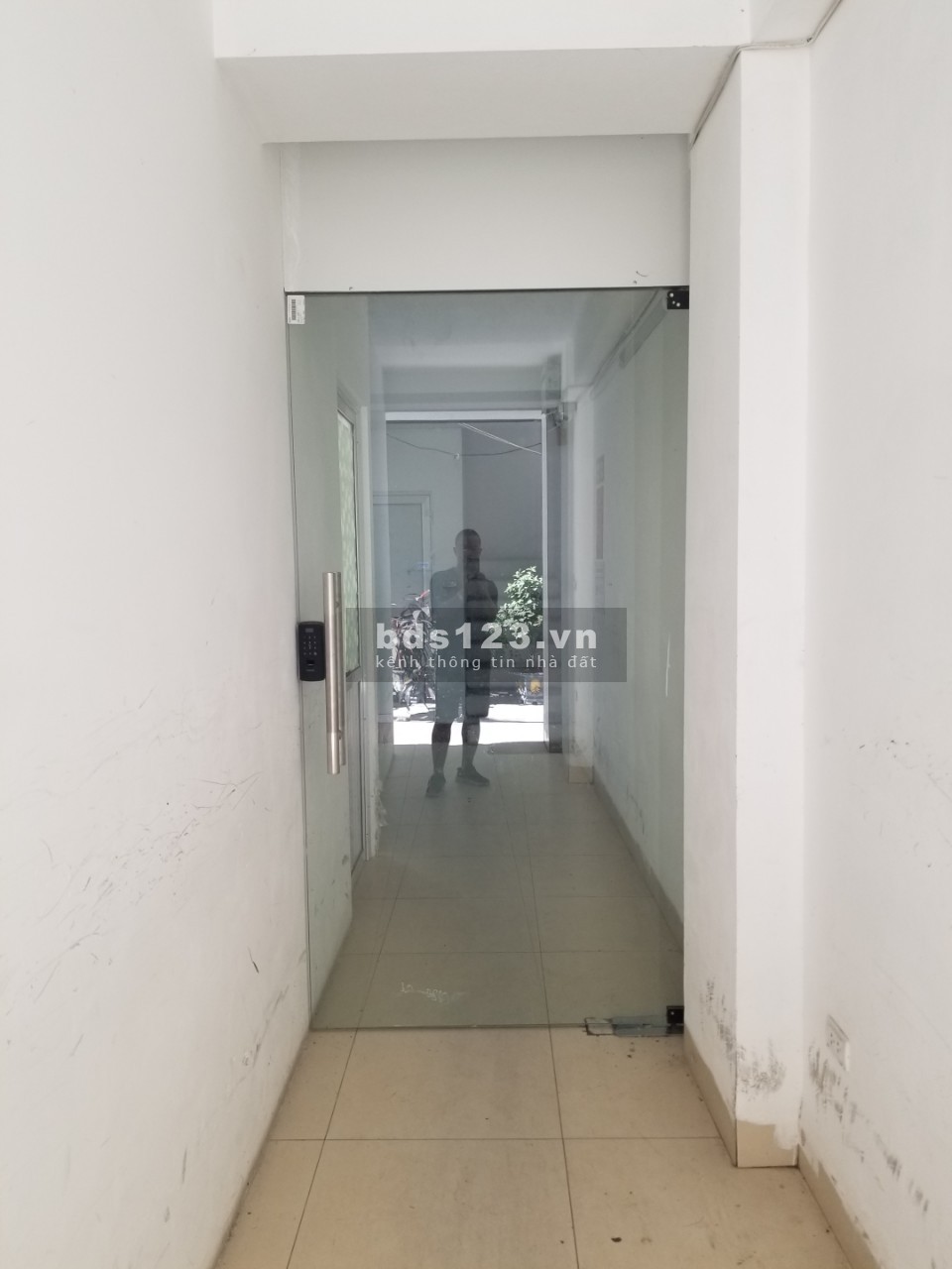Chính chủ cho thuê sàn văn phòng tại 165 Thái Hà liên hệ 0984352263