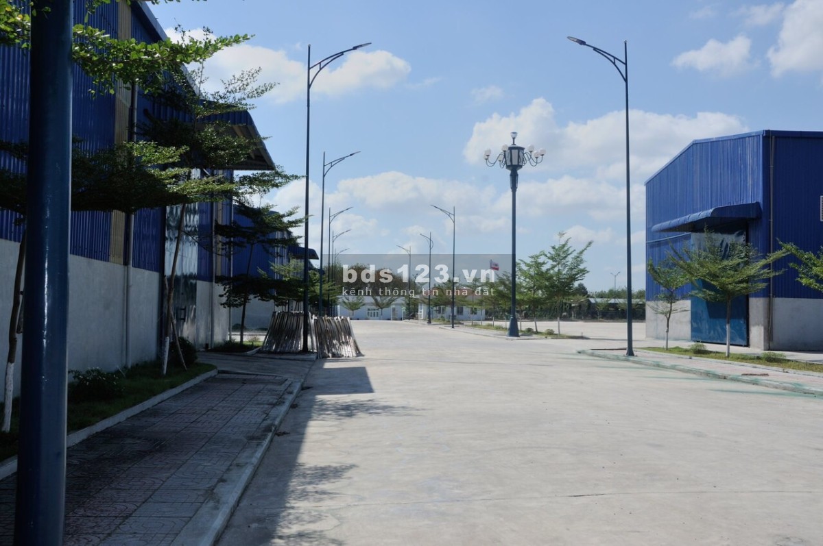 Cho thuê kho xưởng 2000m2 Phước Bình, Long Thành, Đồng Nai