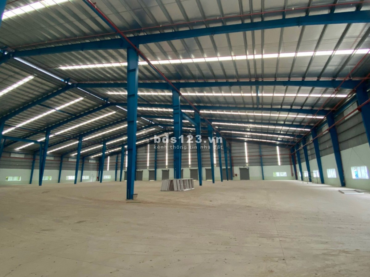 Cho thuê kho xưởng 1500m2 trong KCN Nhơn Trạch, huyện Nhơn Trạch, Đồng Nai.