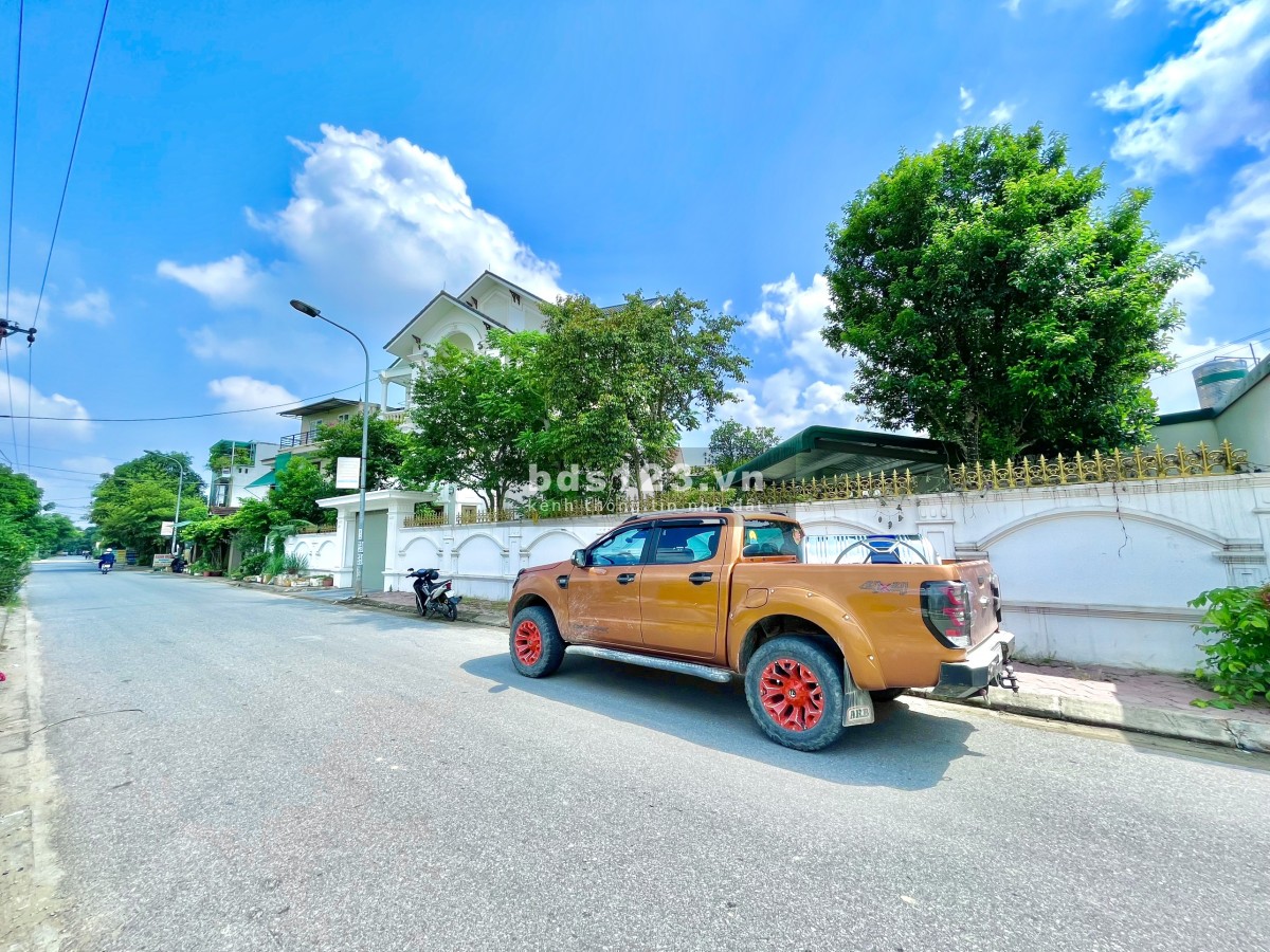 Bán đất Nghi Phú Vinh Nghệ An giá đường 9M giá chỉ hơn 18 triệu/m2
