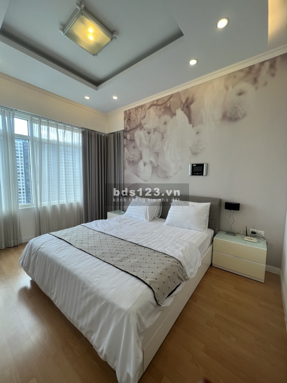 Chỉ từ 18 triệu! Thuê ngay căn hộ 2PN Saigon Pearl nội thất cực đẹp, view Sông + Landmark 81