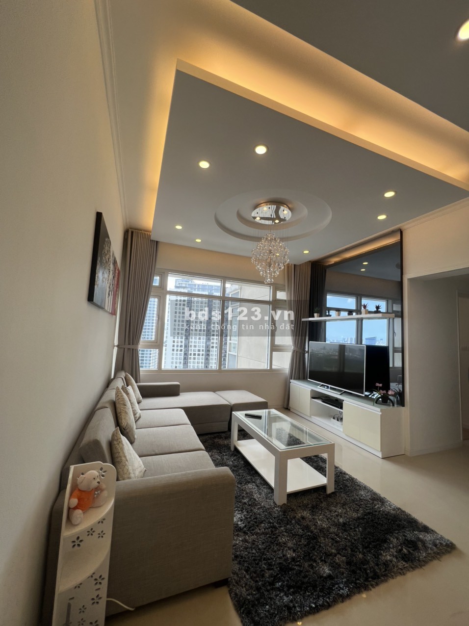 Chỉ từ 18 triệu! Thuê ngay căn hộ 2PN Saigon Pearl nội thất cực đẹp, view Sông + Landmark 81