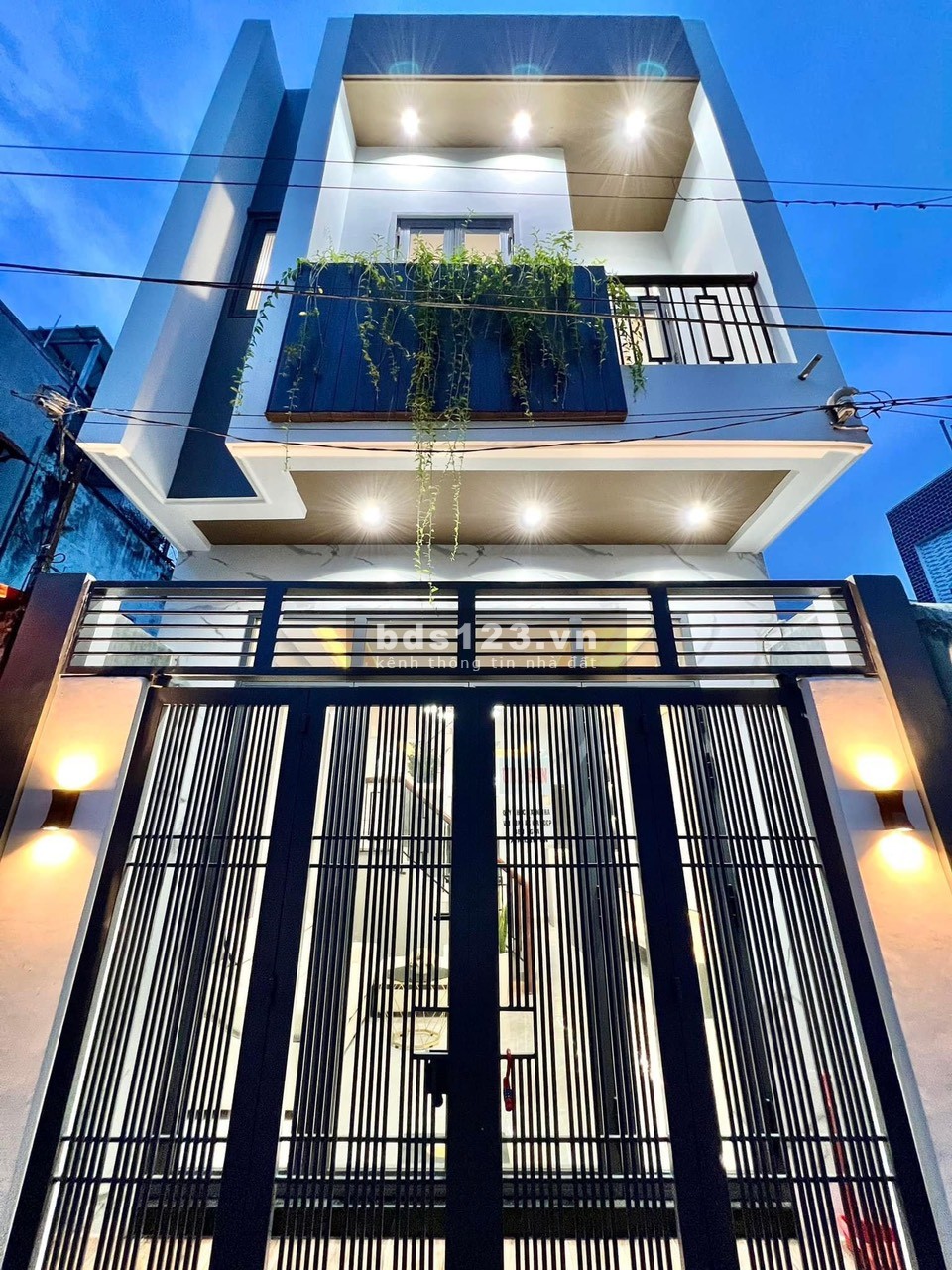 Bán nhà mới full nội thất hiện đại hẻm liên tổ 3 - 4 An Khánh, thành phố Cần Thơ