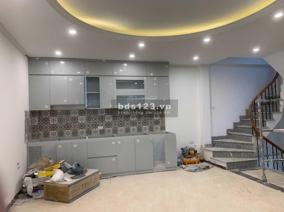 Bán nhà ngõ 236 đường Lê Trọng Tấn, quận Thanh Xuân, DT 40m² x 6 tầng có thang máy