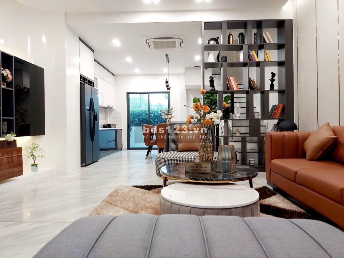 Nhà Phố 2 lầu mặt tiền Đường Bình Chuẩn 69 Bình Dương tổng DTSD 180m² giá chỉ 2,8 tỷ/căn