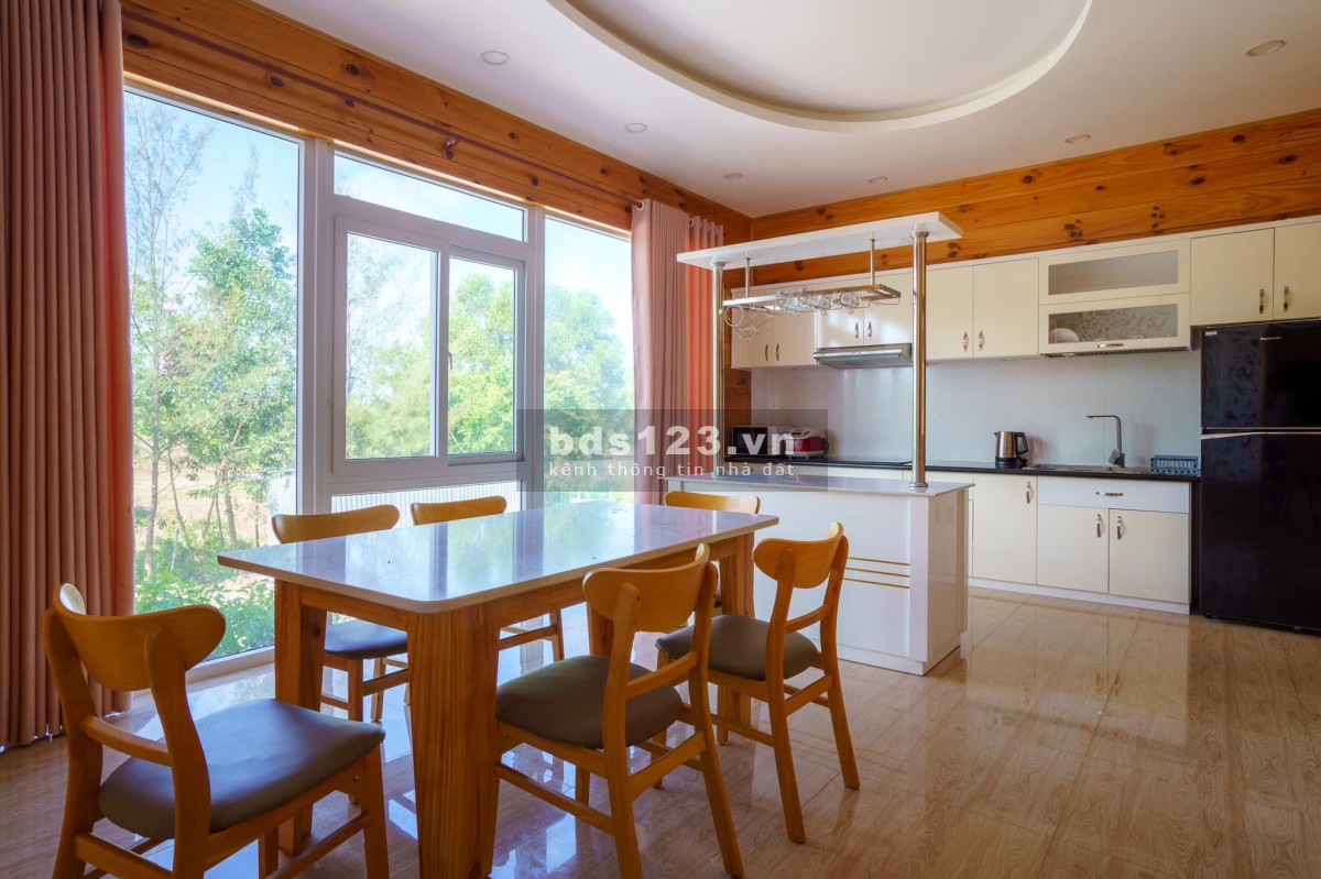Bán biệt thự kiểu Thái, sở hữu lâu dài, DT 300m², giá 6,5 tỷ (đã gồm VAT), suối nước nóng Bình Châu