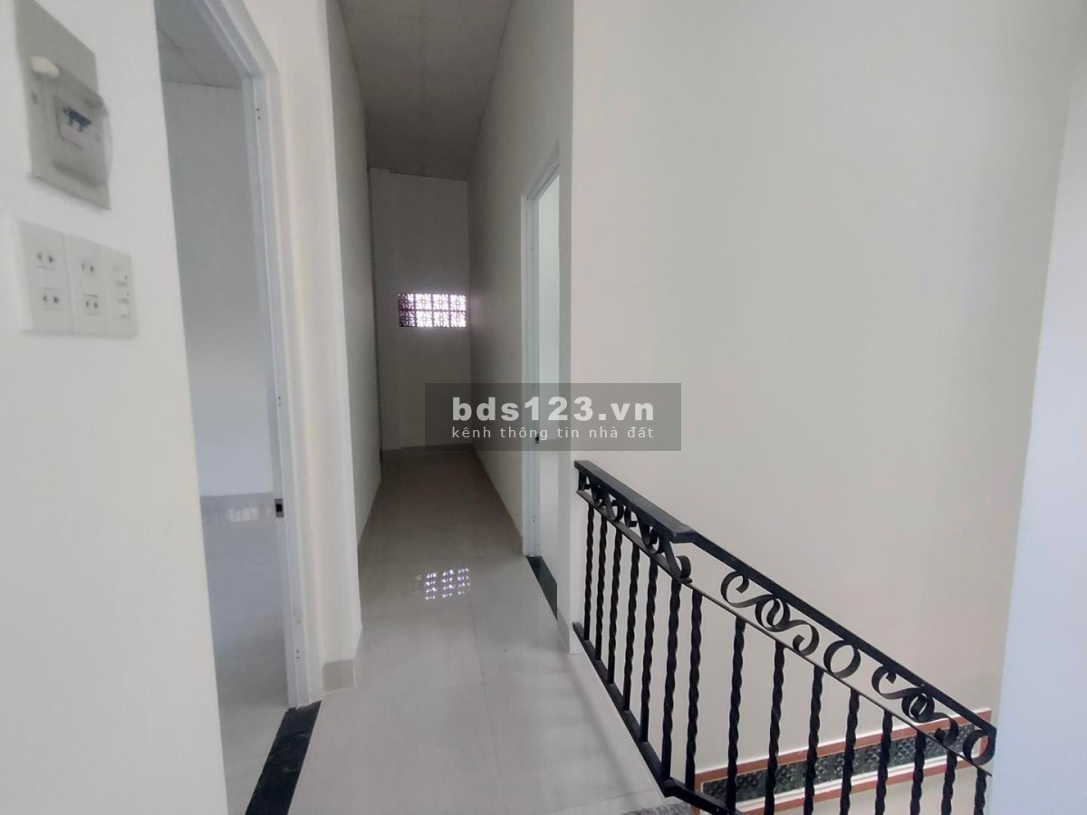 Cho thuê biệt thự mini 2 tầng + 2 mặt tiền đường 8m view sông Bà Vệ, Vĩnh Thạnh