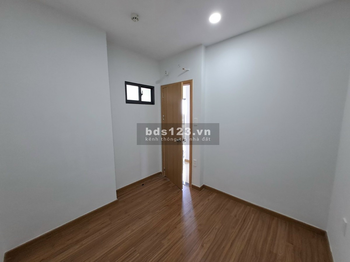 Bán thu hồi vốn Bcons Plaza giá góc hợp đồng 1,727 tỷ tiện ích đủ