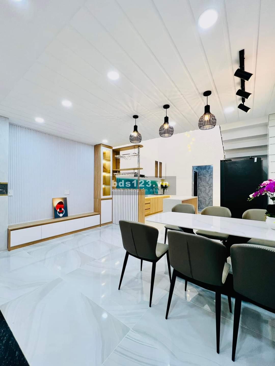 Bán nhà 4 lầu mới xây đầy đủ nội thất cao cấp hẻm xe hơi đường số 59 phường 14, quận Gò Vấp