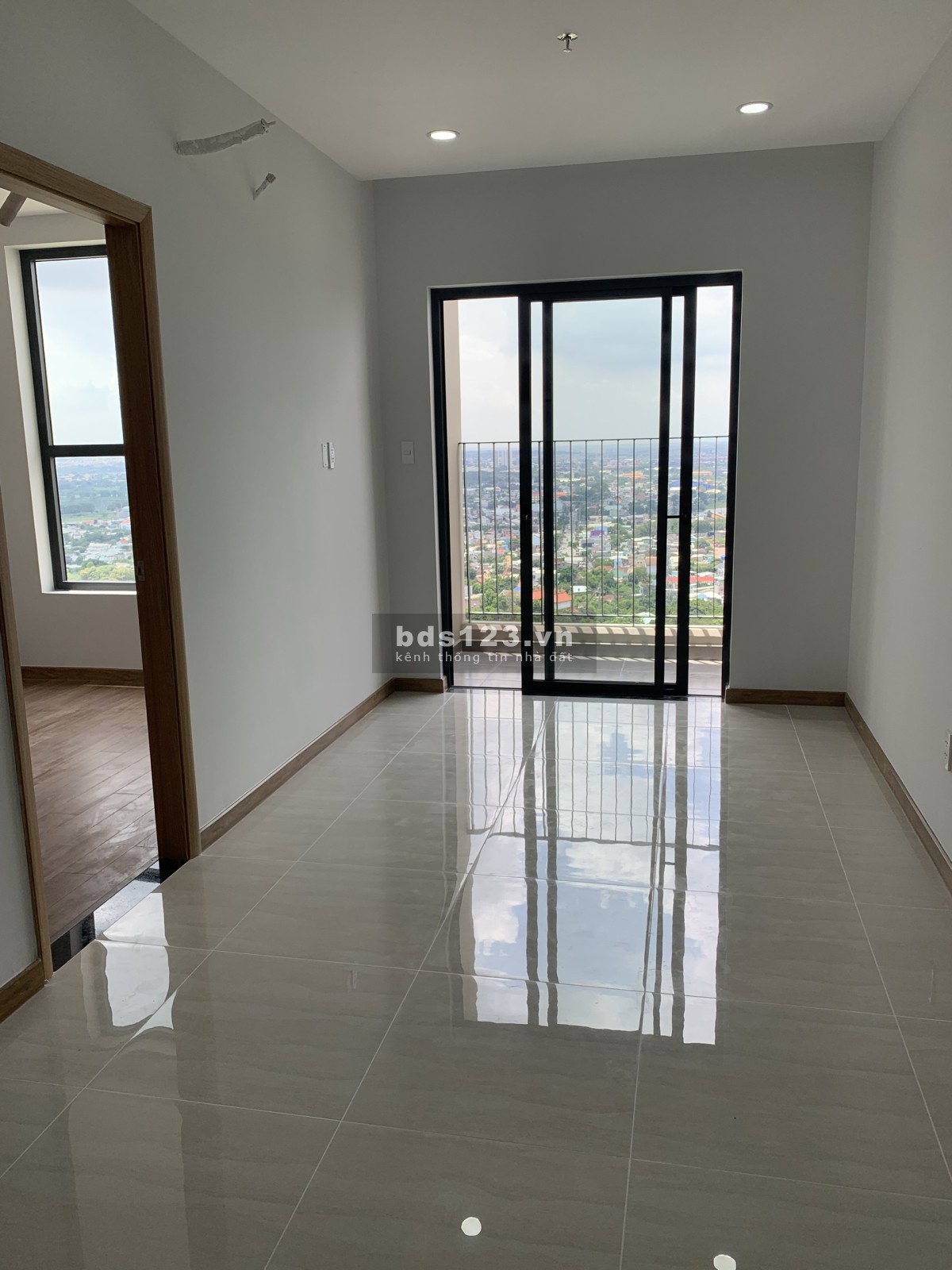 Bán gấp căn hộ Bcons Miền đông giá 1,5 tỷ