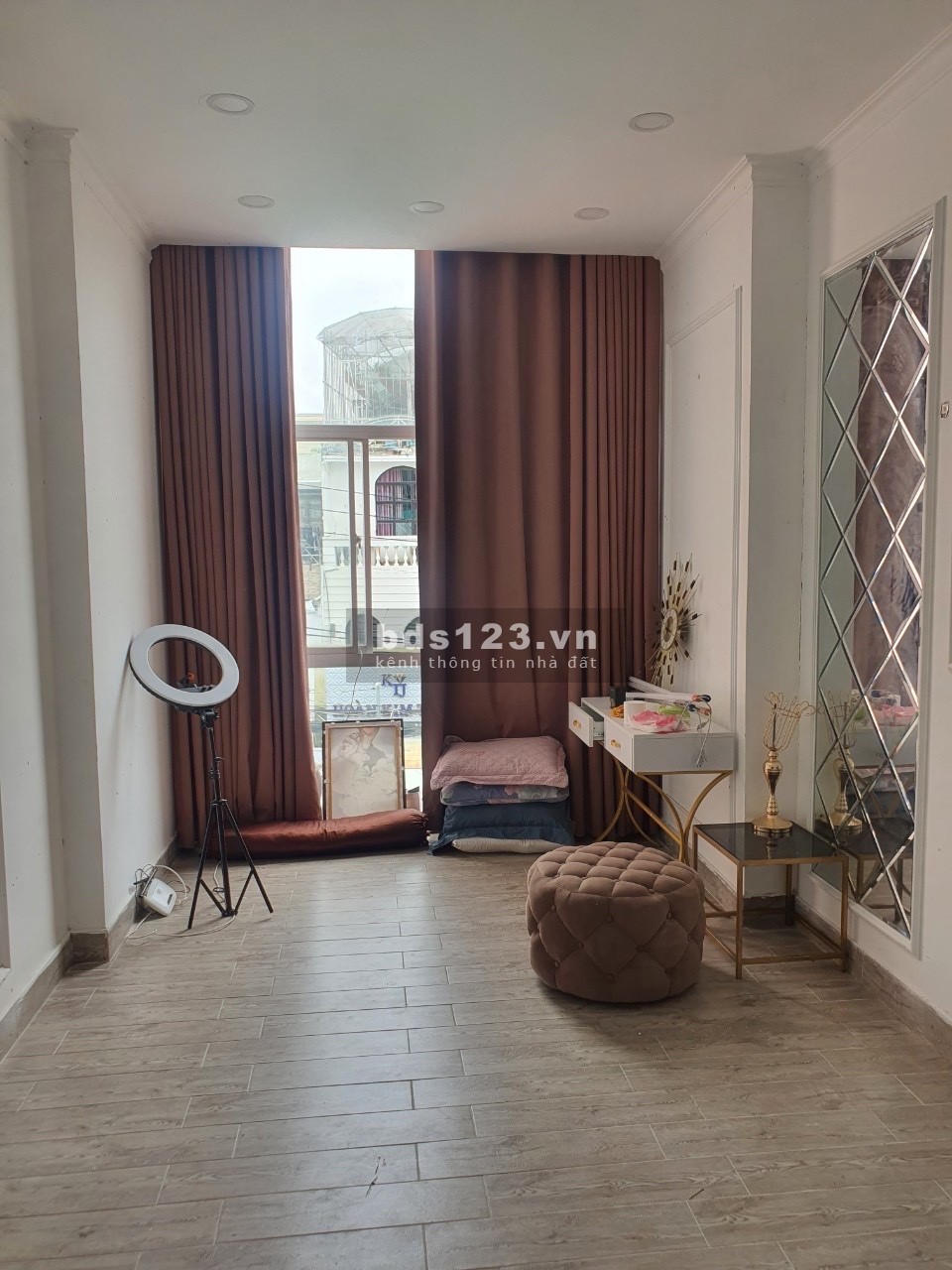 Mặt Tiền Bắc Hải, Quận 10 thiết kế kiến trúc đẹp, giá tốt đầu tư