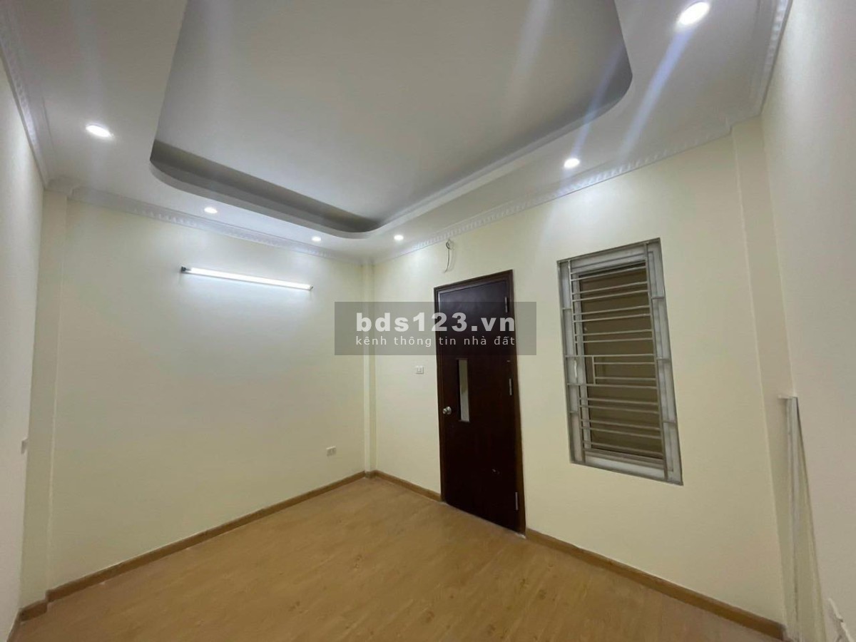 Bán nhanh căn ngõ Ngọc Thuỵ Long Biên, dtsd 45m2 4 tầng giá 3.6 tỷ