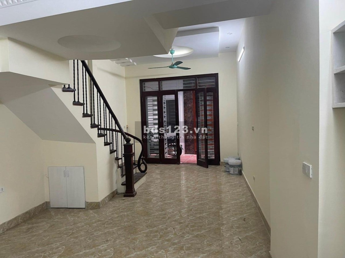 Bán nhanh căn ngõ Ngọc Thuỵ Long Biên, dtsd 45m2 4 tầng giá 3.6 tỷ