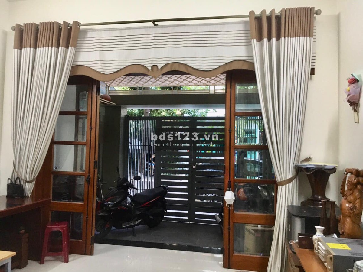 Bán nhanh nhà đẹp đường Nguyễn Quý, Đức Khuê Trung, Đà Nẵng, DT 100m² x 2 tầng, giá 4,6 tỷ - TL mạnh