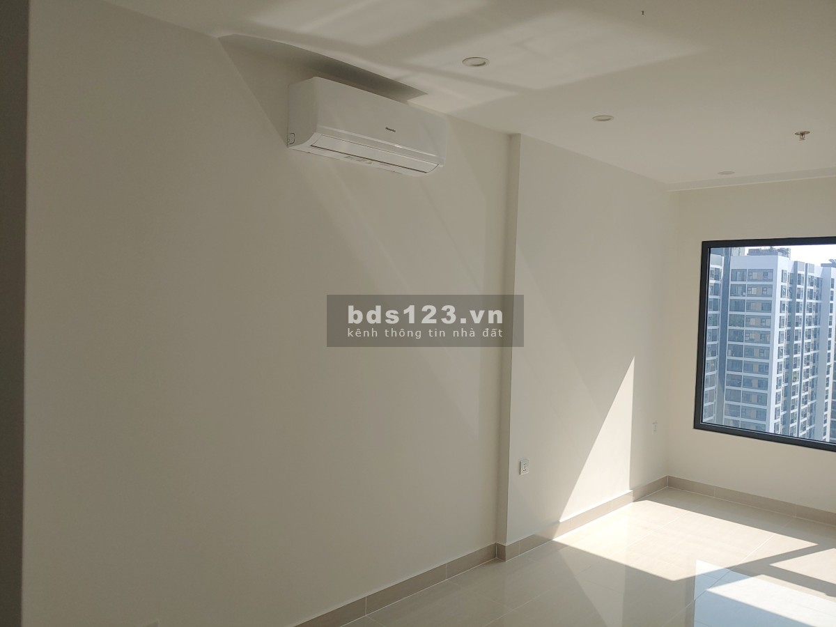 Chính chủ cần bán căn Sudio 3410 bên GS2 Vinhomes Smart City 1tỉ240 bao phí