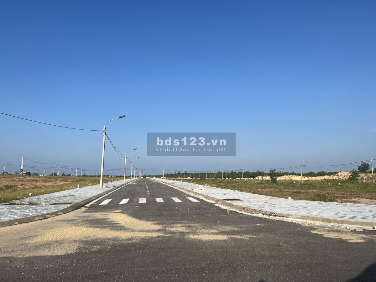 Vị trí đất nền ven biển Thôn Hà Thiệp xã Võ Ninh, Huyện Quảng Ninh tỉnh Quảng Bình chỉ từ 8tr / m2