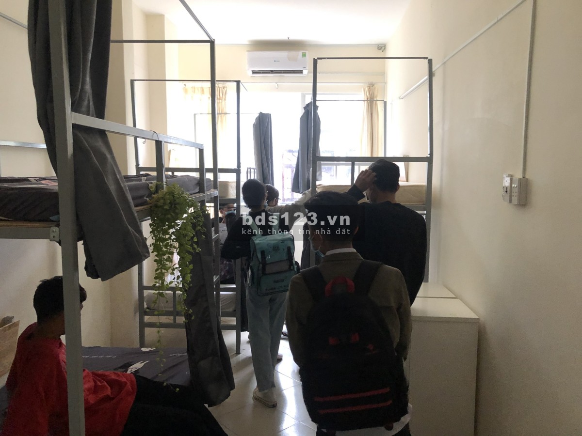 Ký túc xá cao cấp gần HUFI chỉ 5 phút đi bộ, giá tốt tiện ích đầy đủ