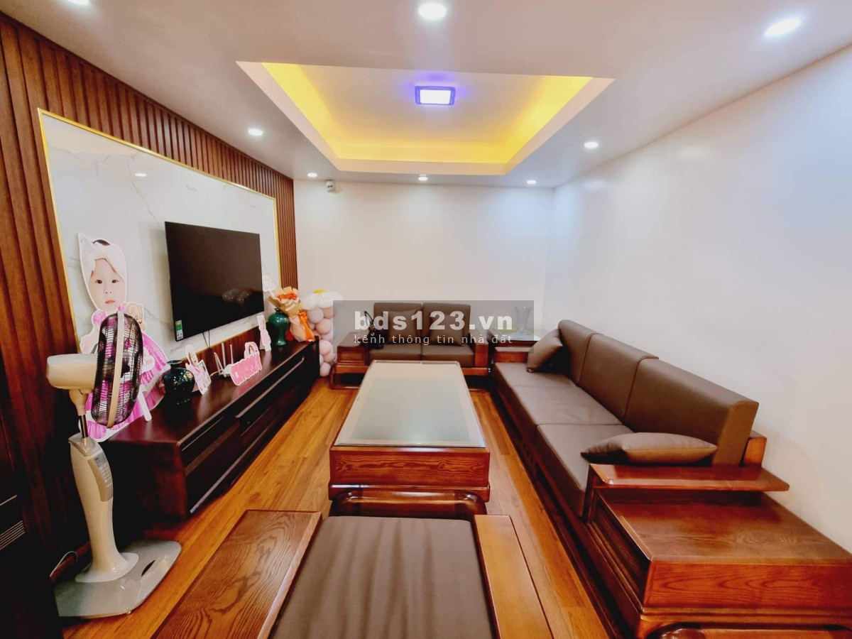 Sót lại duy nhất 1 căn hoa hậu phố Lương Khánh Thiện, DTSD 89m², MT 4.5m, giá chỉ 7,9 tỷ