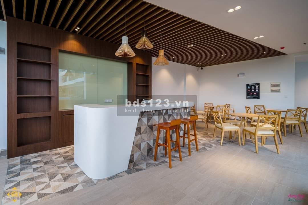 BÁN LỖ! Căn hộ Hưng Phúc Premier 2 phòng ngủ, có chỗ để xe hầm
