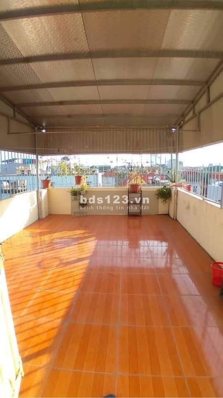 Bán nhà Hà Đông ô tô đỗ cổng nhỉnh giá 2 tỷ có ngay sổ đỏ chính chủ