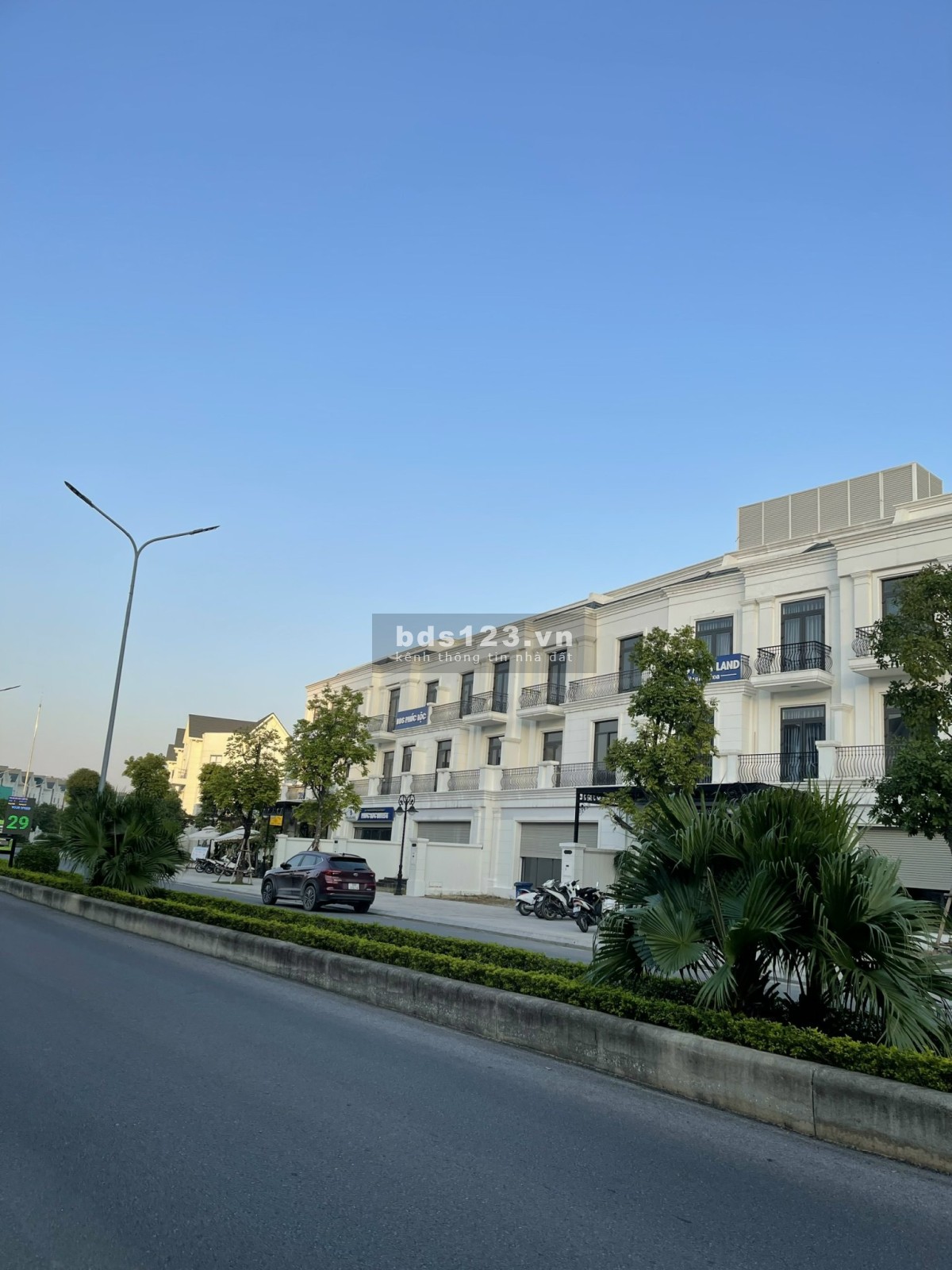 Bán nhanh căn hộ shop Hải Âu 2 dự án Vinhomes Ocean Park giá tốt