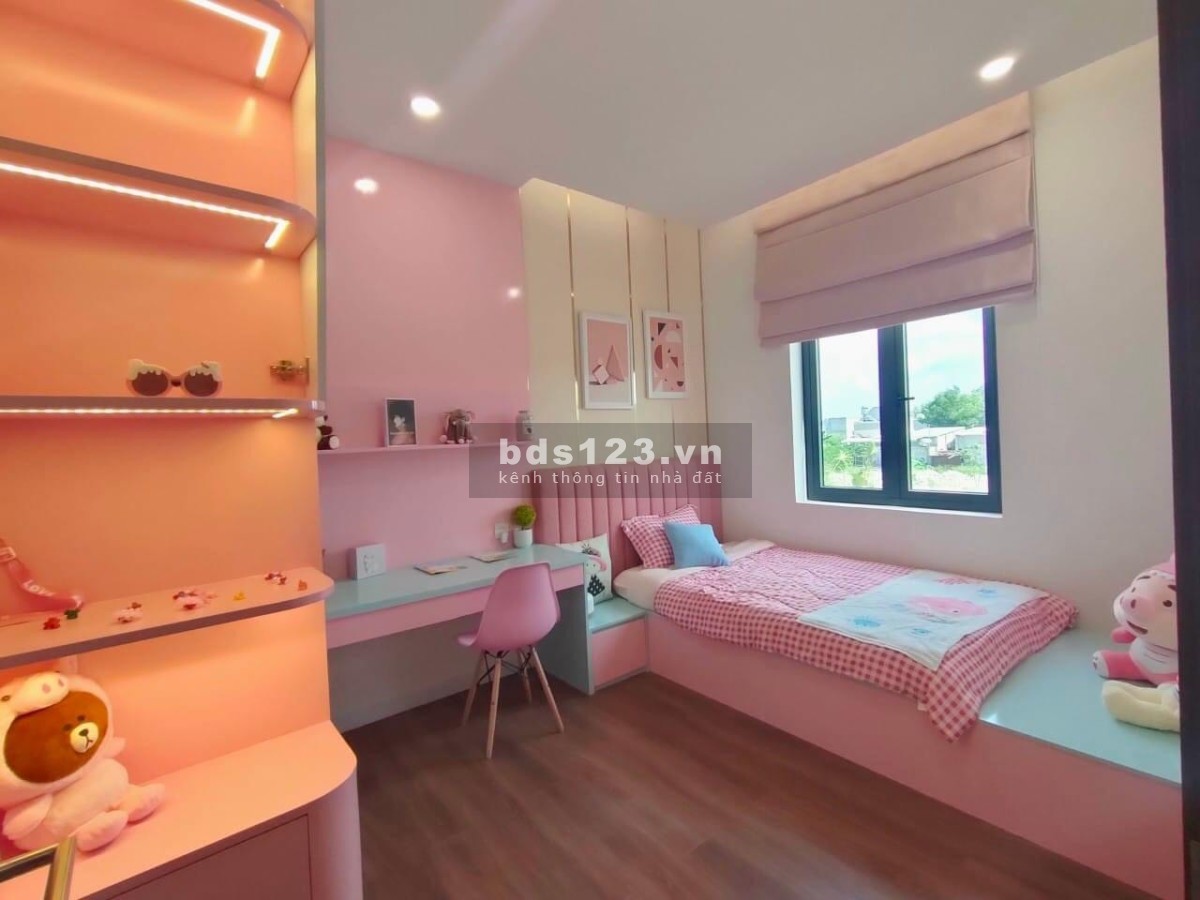 Nhà phố 1 trệt 1 lầu sân thượng Bình Chuẩn-Thuận An giá 2.8 tỷ nhận nhà quý 4/2023