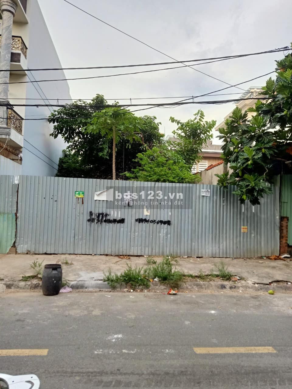 Bán gấp lô đất khu Tên Lửa, Bình Tân, Dt 10x20m, giá 20.2 tỷ lh 0767185689 Thành