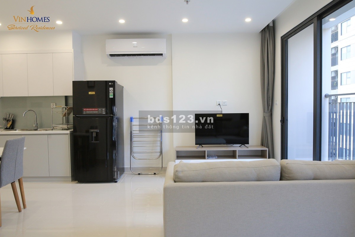 Bán cắt lỗ căn 2 ngủ 2wc+1 căn góc full đồ cơ bản giá 2.15 tỷ bao phí Vinhomes Ocean Park