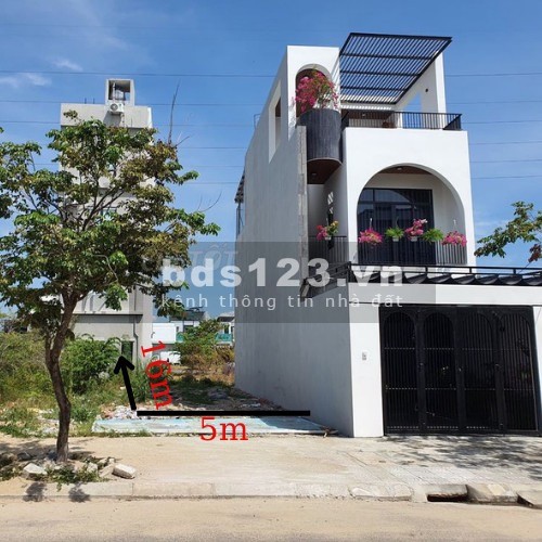 Con út đi du học tôi chính chủ cần bán miếng đất 5x16 sổ hồng riêng ngay chợ Bình Chánh
