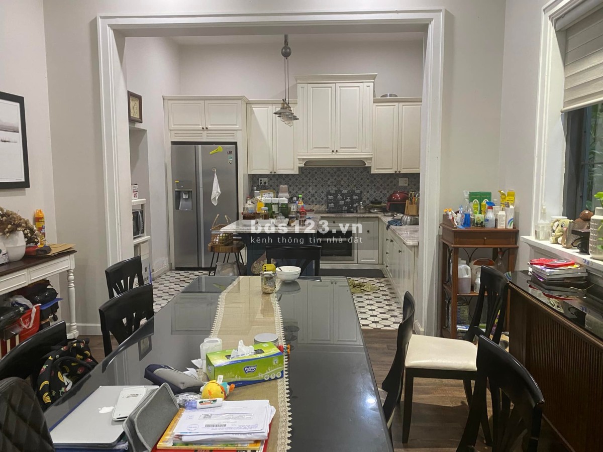 Bán Biệt Thự HOT nhất khu Tên Lửa, DT 400m² x 2 tấm, giá 42,3 tỷ, LH 0767185 689
