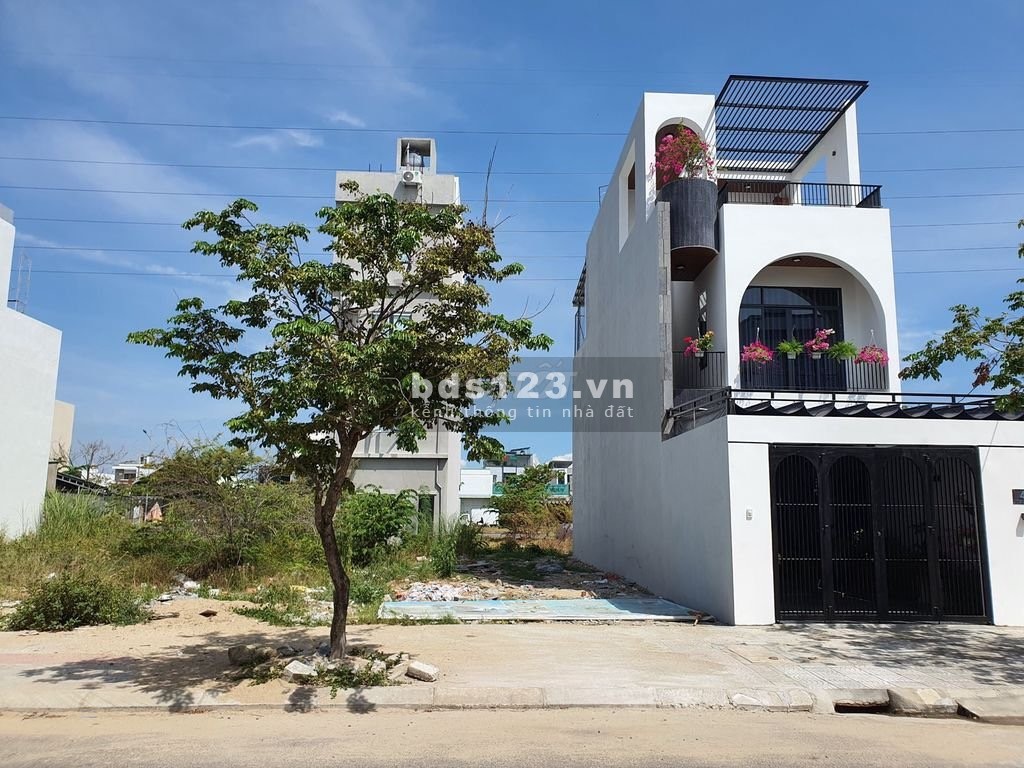 Con út đi du học tôi chính chủ cần bán miếng đất 5x16 sổ hồng riêng ngay chợ Bình Chánh