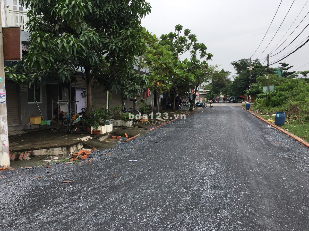 Chính chủ cần bán đất MT 8x20m2 Khu DC Đô thị CN Hiệp Phước - ngay sau trường dạy lái xe Thành Công