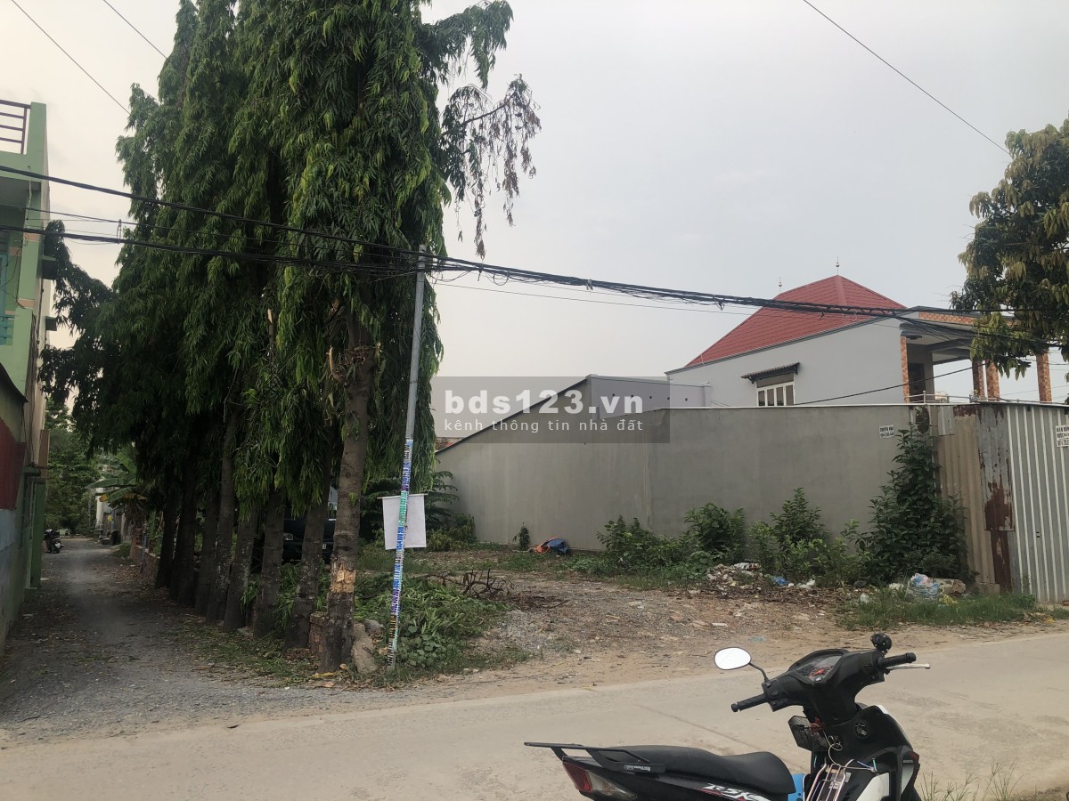 Bán đất chính chủ 2 mặt tiền thổ cư Vĩnh Lộc A kề trường học, chợ